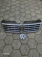 VW CC R-Line Kühlergrill Bayern - Walpertskirchen Vorschau