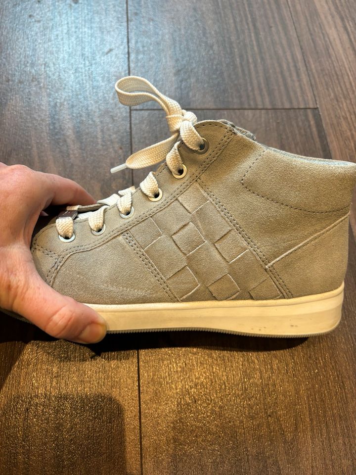 Ara Sneaker Hightop graues Velourleder Gr. 39 / 6 in Krefeld