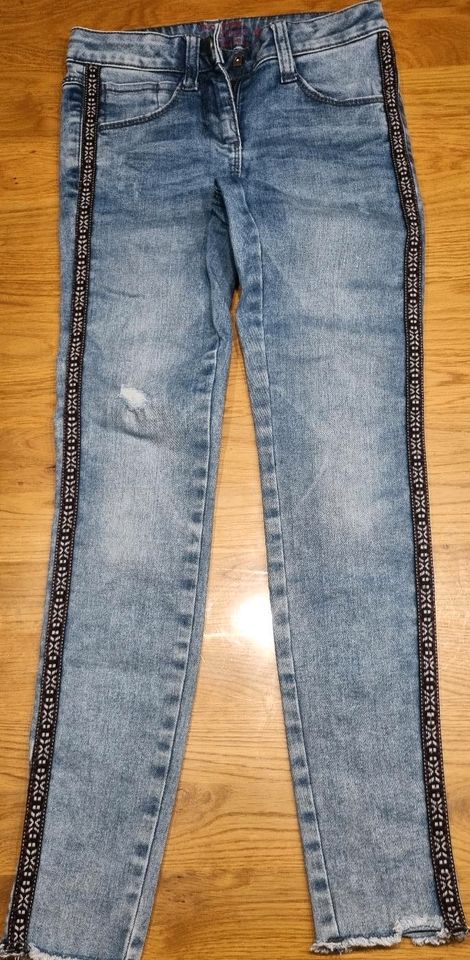 S. Oliver Jeans Suri Skinny in Duisburg