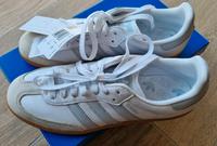 Adidas Samba Leder weiß/beige/blau  Gr. 40 2/3, neu Sachsen - Markkleeberg Vorschau