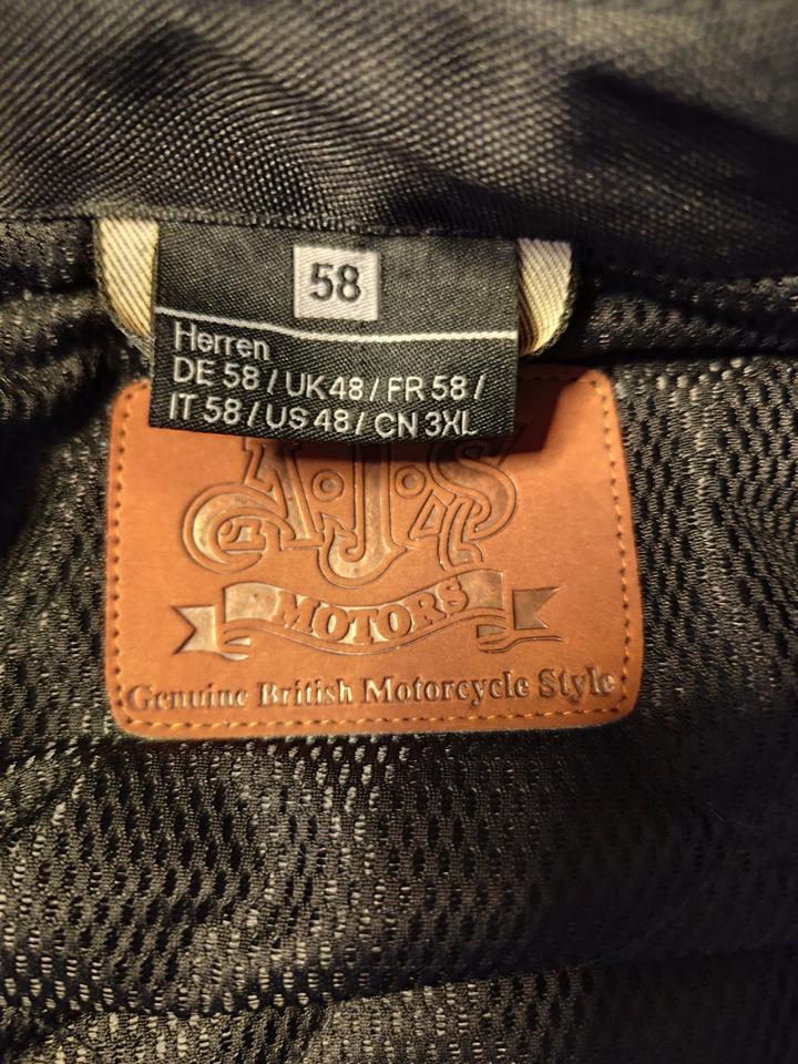 Louis Motorradjacke Echtleder incl. Protektoren - ungetr. Gr. 58 in Westerstetten