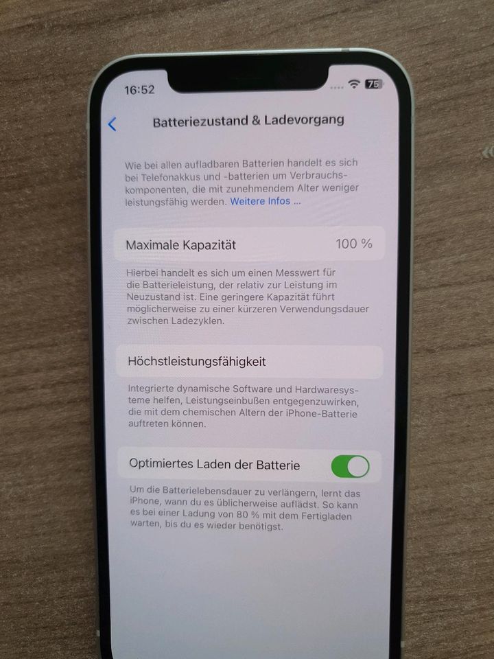 Iphone 12  64gb weiß in Berlin