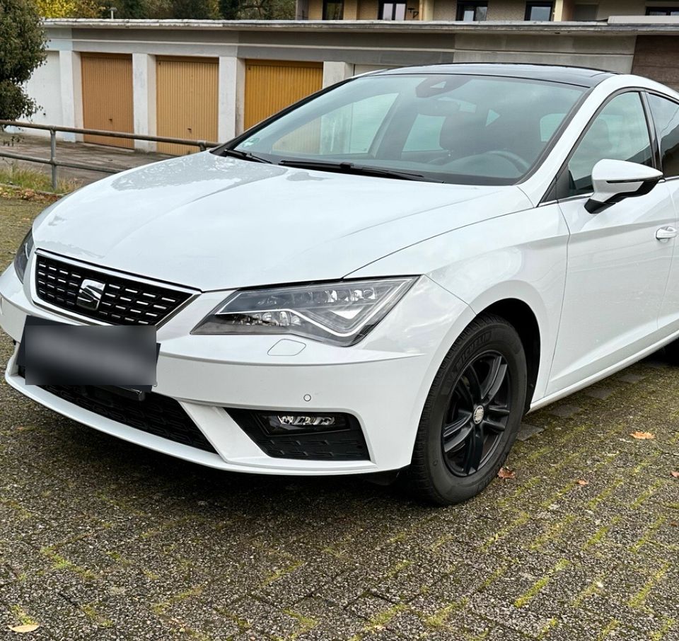 Seat Leon Xcellence TGI mit Vollausstattung und Panoramadach in Cuxhaven