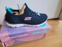 Skechers Turnschuhe Sneaker Hessen - Rodenbach Vorschau