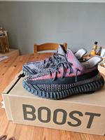 Yeezy Boost 350 V2 Yecheil 43 1/3 Hessen - Niedernhausen Vorschau