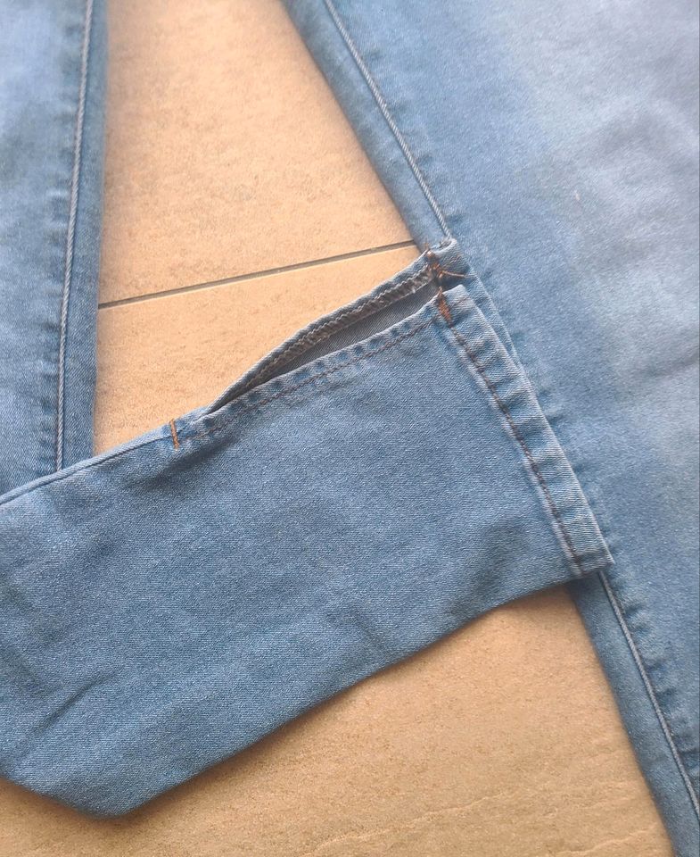 NEU sexy Jeans mit Ketten Schnürung High Waist * Größe S 36 in Nürnberg (Mittelfr)