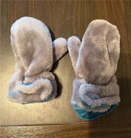 Handschuhe grau Baby  Föustlinge Baden-Württemberg - Gerlingen Vorschau