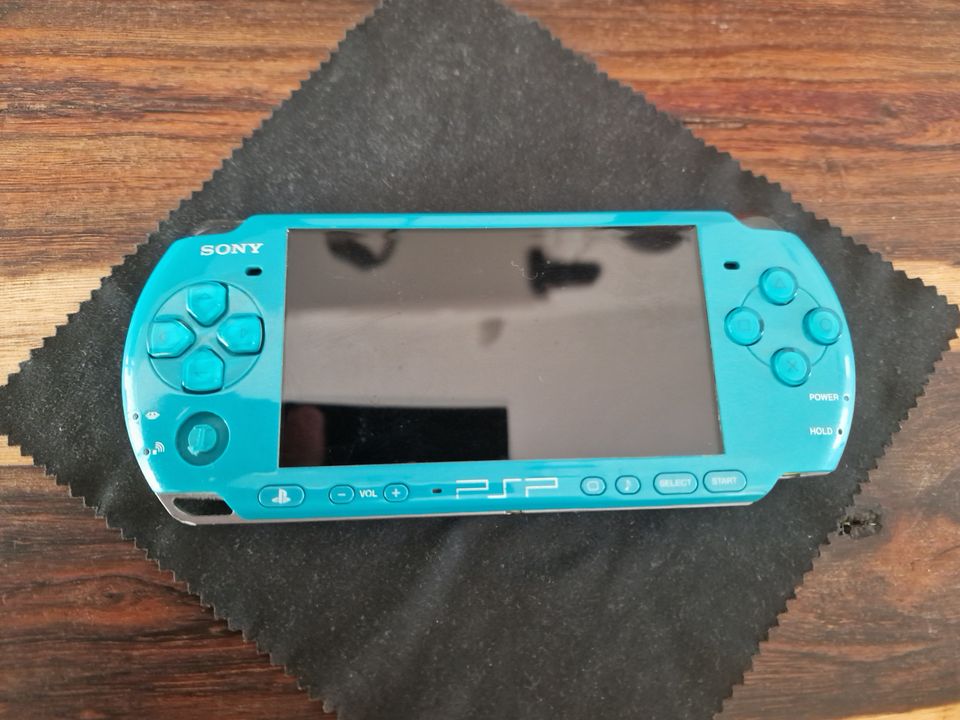 Sony Playstation Portable PSP - Konsole 3004 - Türkis Grün