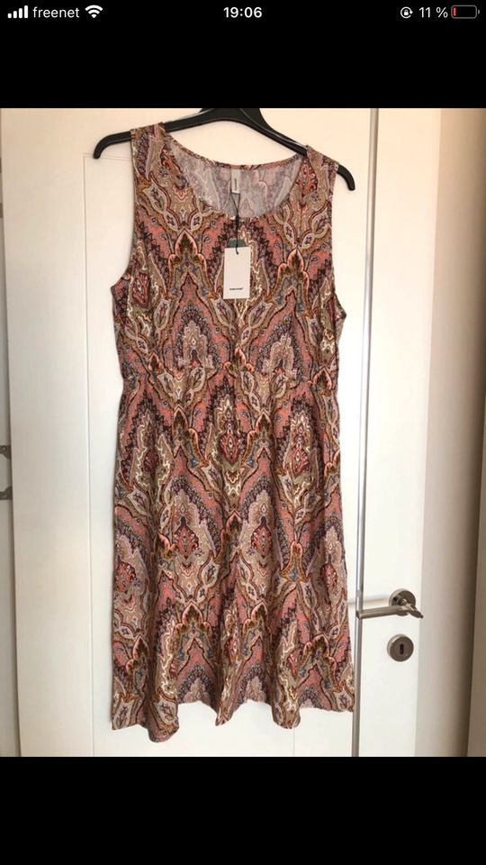 Kleid Midikleid Sommerkleid Paisley rosa beige Soyaconcept 42 NEU in Hannover