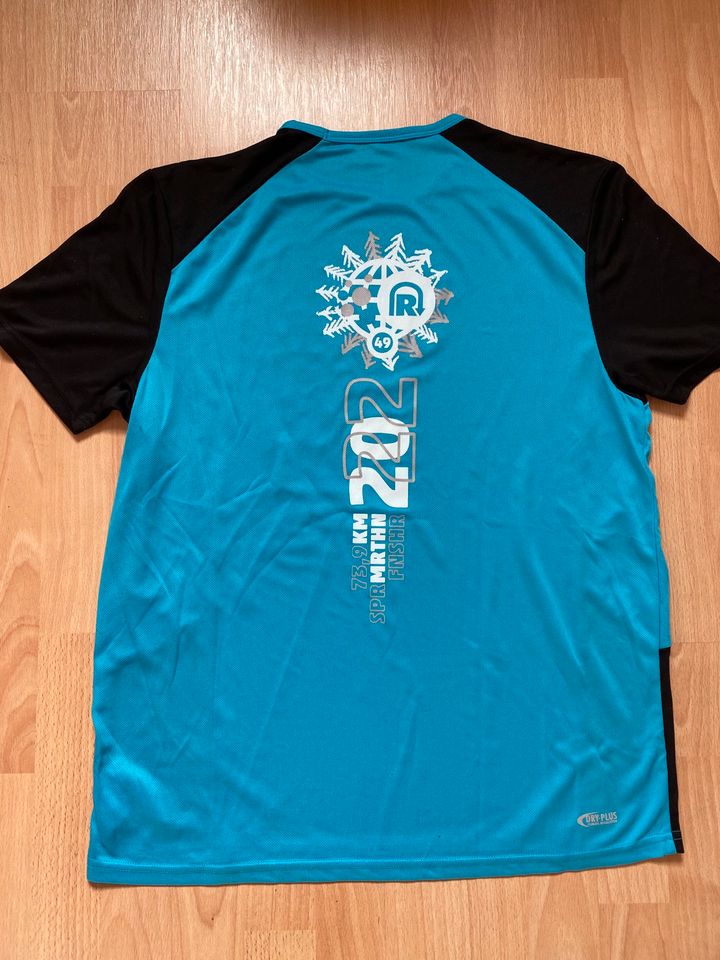 T-Shirt Rennsteiglauf 2022 - Supermarathon Finisher Größe L *neu* in Coswig