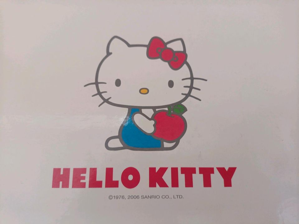 Sanrio original Hello Kitty Koffer Tasche aus Pappe Rar! Vintage in Düsseldorf