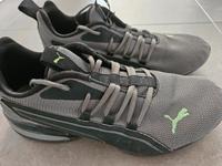 Puma, UK 9, Gr.43, grau, Schuhe Hessen - Großenlüder Vorschau