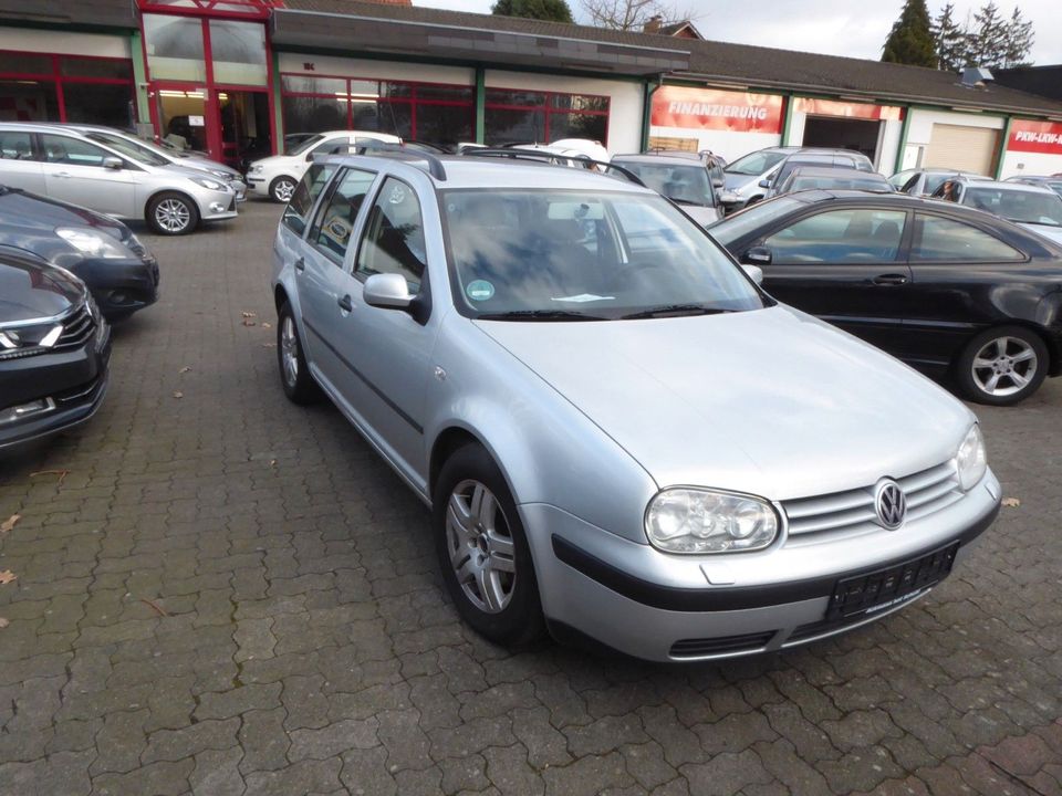 Volkswagen Golf 1.6 FSI Comfortline Variant in Minden