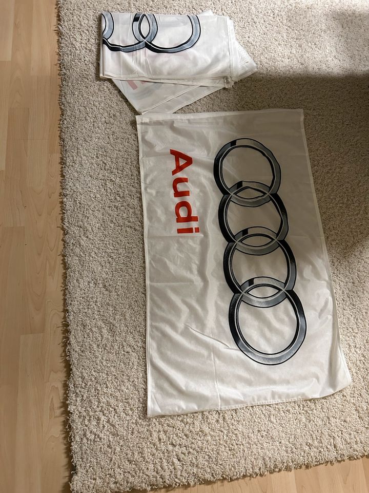 3 x Audi Fahne Flagge Banner Logo Schriftzug Ringe in Suhl