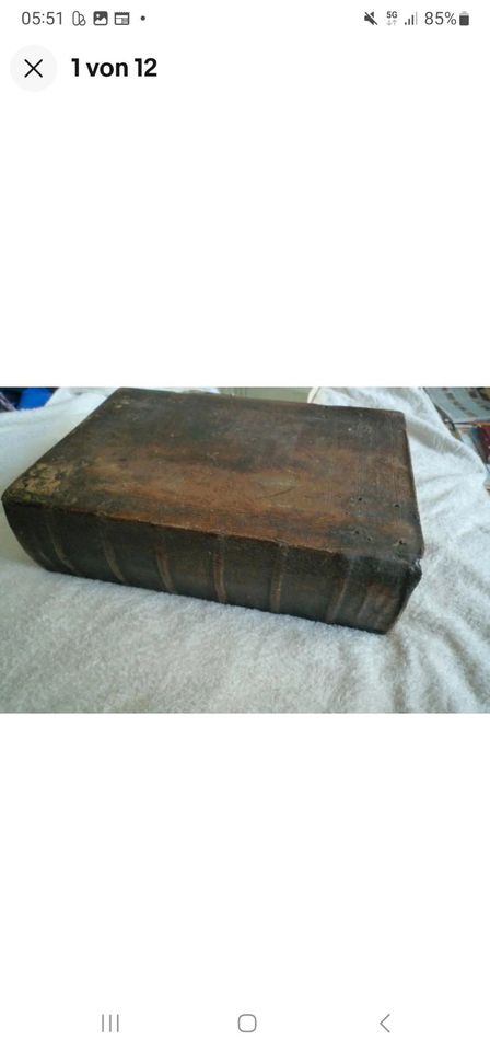 Alte Bibel von 1759, älter als die USA, Rarität in Berlin