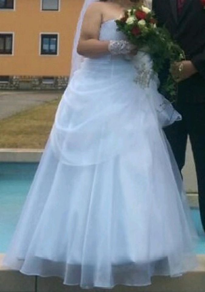 Hochzeitskleid Gr. 50 , 52 ,54 , 56 Brautkleid in Maxhütte-Haidhof