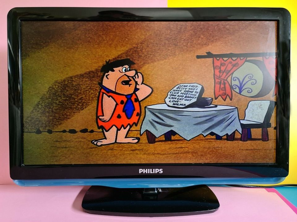 Philips 22 Zoll TV mit DVD Player (JVA 22 Zoll) Neuwertig in  Baden-Württemberg - Friedrichshafen | Fernseher gebraucht kaufen | eBay  Kleinanzeigen ist jetzt Kleinanzeigen