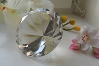 Kristallglas Diamant 8 cm in OVP Briefbeschwerer Esoterik Traumfä Berlin - Wilmersdorf Vorschau