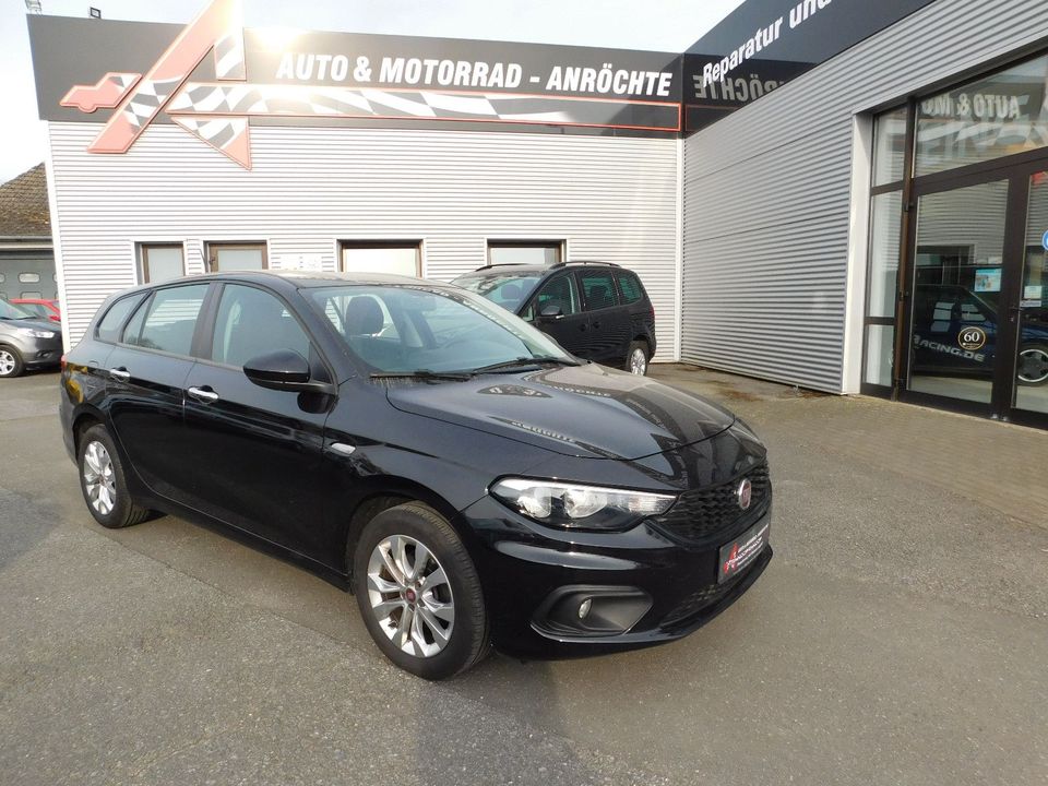 Fiat Tipo 1.4 16V LOUNGE in Anröchte