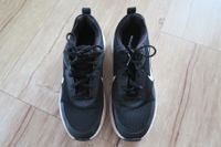 NIKE Sneakers Turnschuh Gr. 38 / 5 Baden-Württemberg - Heiningen Vorschau