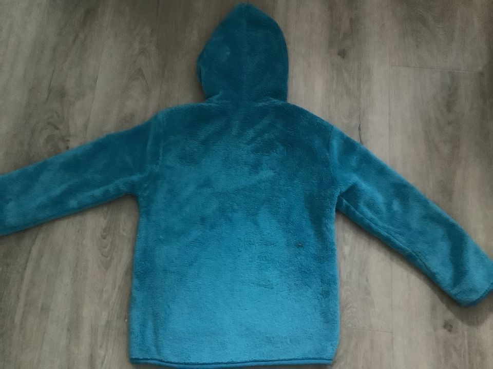 Jacke, Fleecejacke, Kuscheljacke, Plüsch, Pullover,  BO1 Gr. 104 in Halstenbek