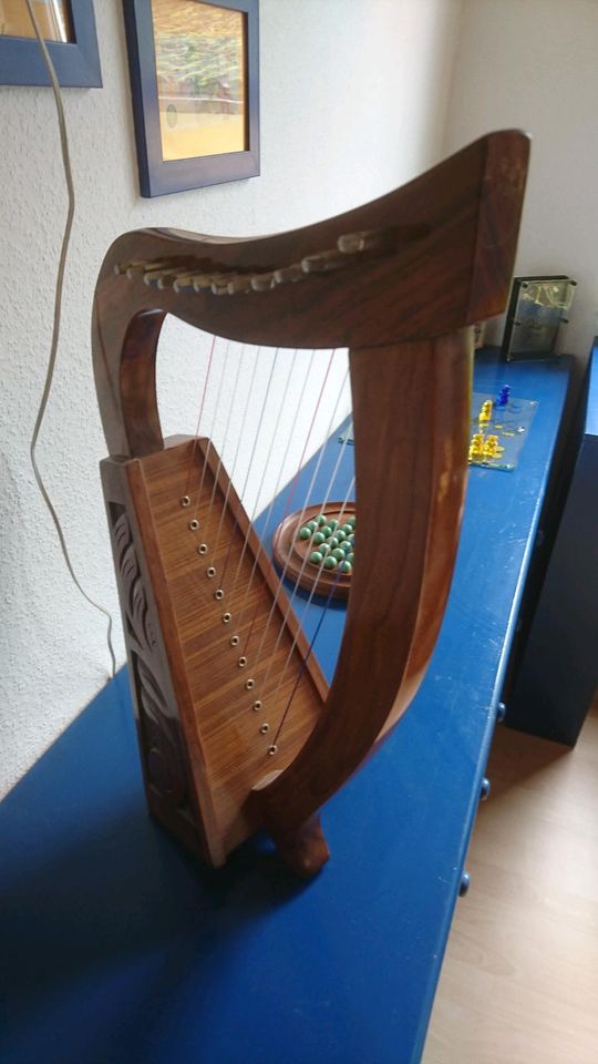 Kleine Harfe in Alsheim