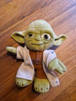 Star Wars Yoda Plüsch 18 cm  TOP Nordrhein-Westfalen - Dinslaken Vorschau