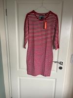 Superdry Damenkleid  rot weiß gestreift Gr. 40 Nordrhein-Westfalen - Recklinghausen Vorschau