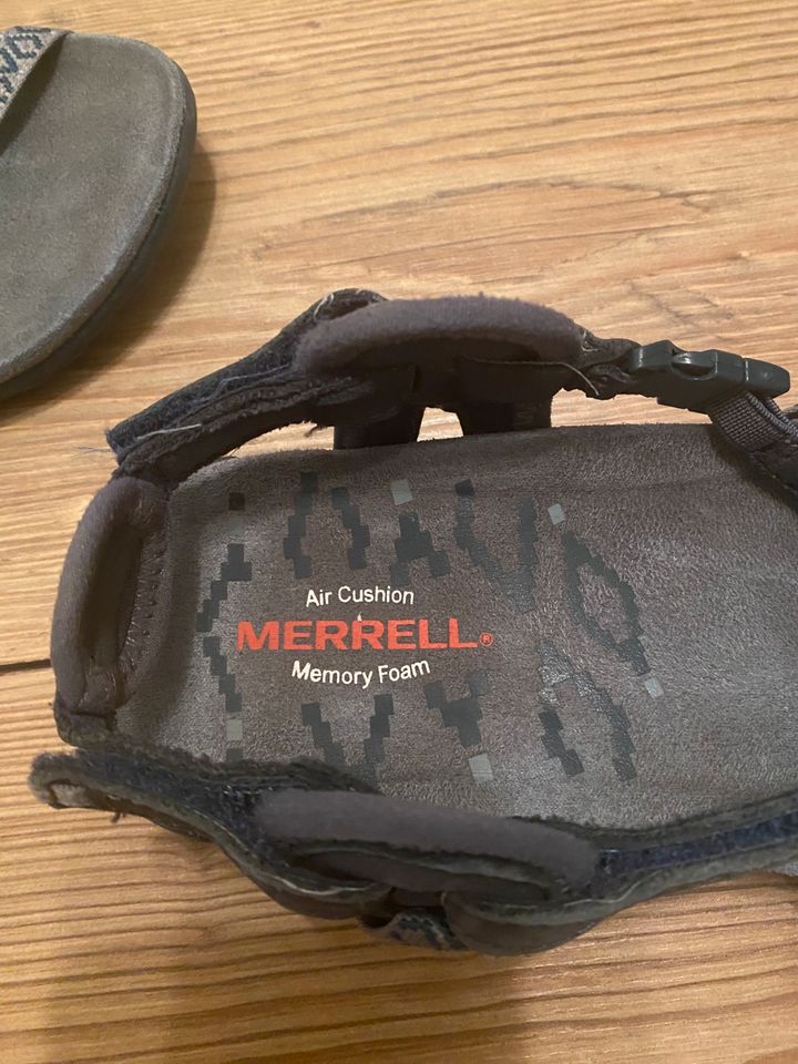 Merrell Sandalen 37 Mädchen/ Damen in Schwanfeld