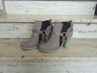Esprit Stiefeletten Plateau grau taupe 40 Winter Herbst Bayern - Pegnitz Vorschau
