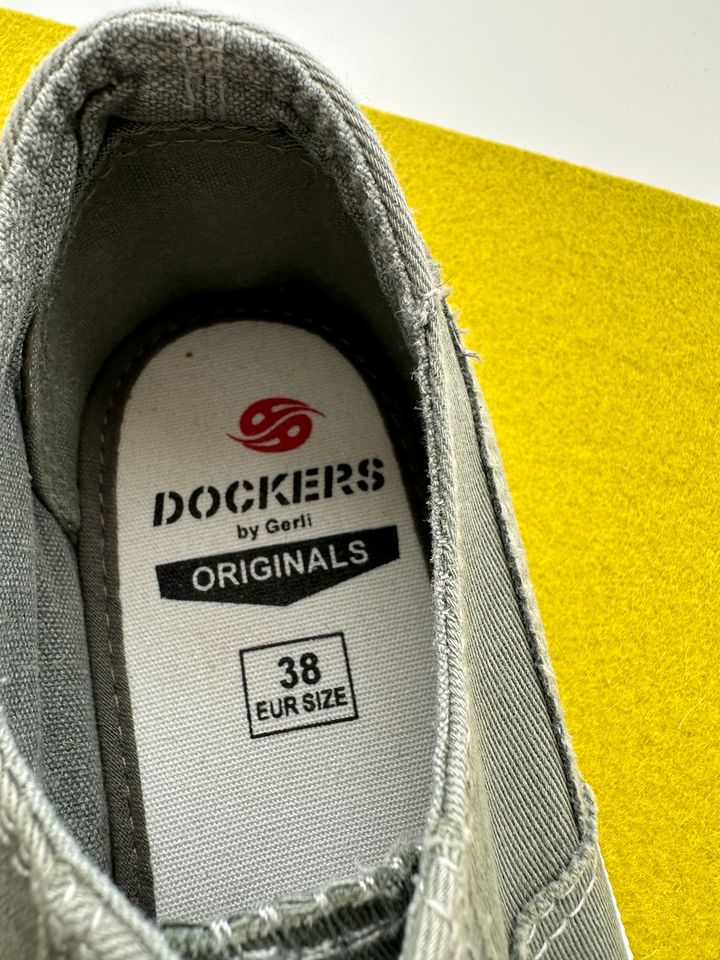 Dockers Damen Sneaker in Meerbusch