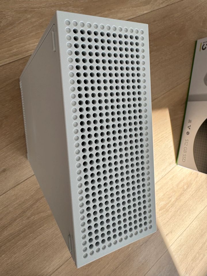 Xbox Series S 512 GB in Brüel