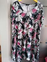 Kleid/Longshirt Zipfelform Gr. 48/50 für 8,-Euro Niedersachsen - Eschershausen Vorschau