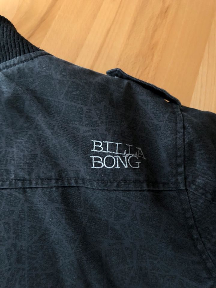 Übergangs Jacke Billabong Gr.164 neuwertig in Vacha