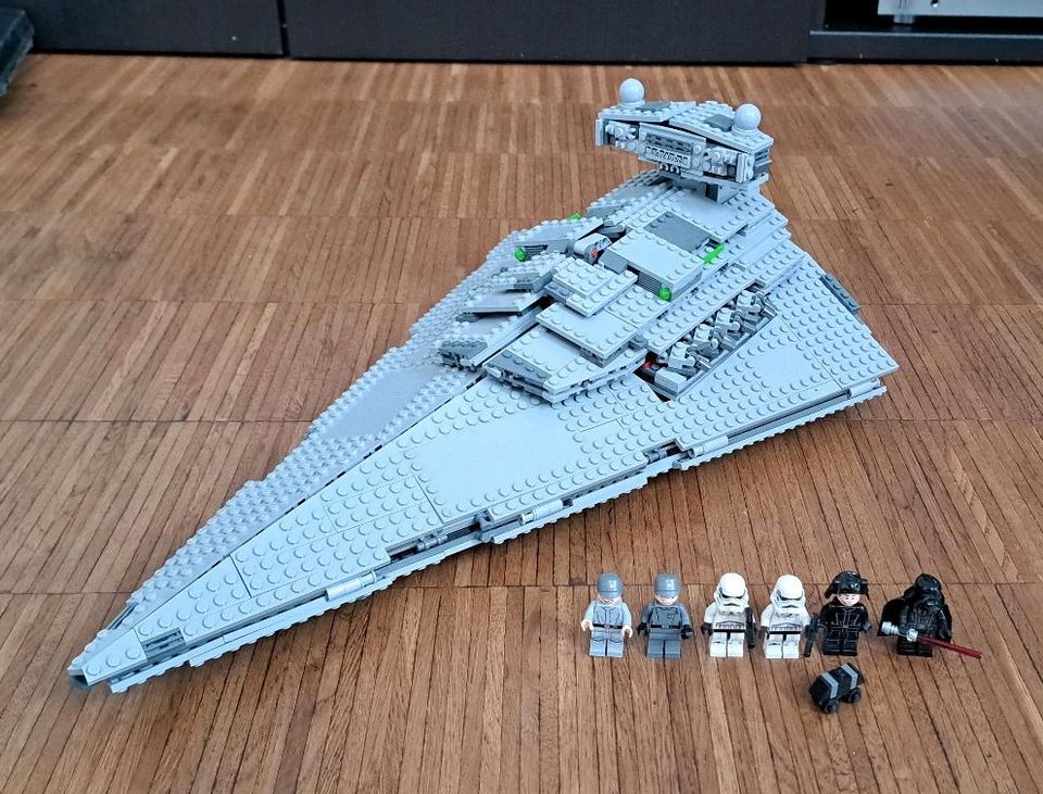 LEGO 75055 - Star Wars Imperial Destroyer in Eichstetten am Kaiserstuhl