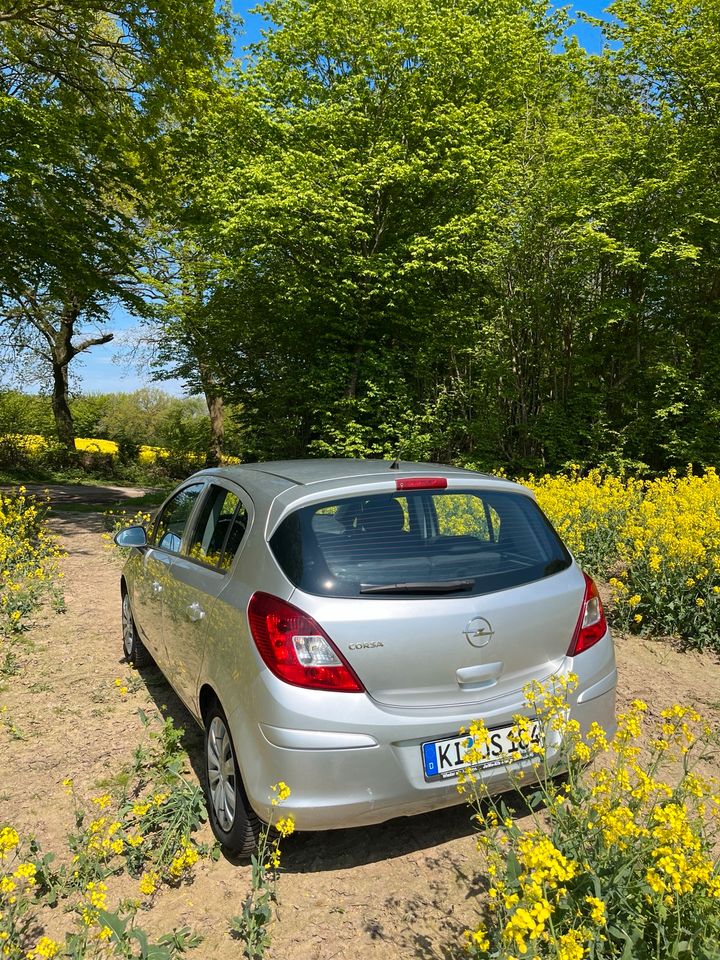 Opel Corsa in Kiel