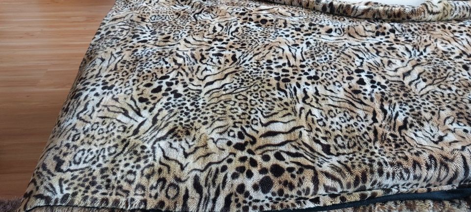 Uhle Kunstfell Decke Leopard  animal 140 x 200 cm in Versmold