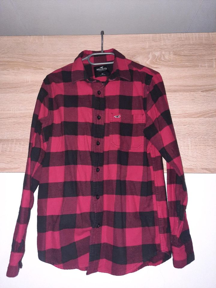 Hollister, Hemd, Holzfällerhemd, rot/schwarz, Größe XS in Techau