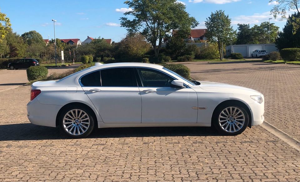 BMW 730d Limousine in Wiesbaden