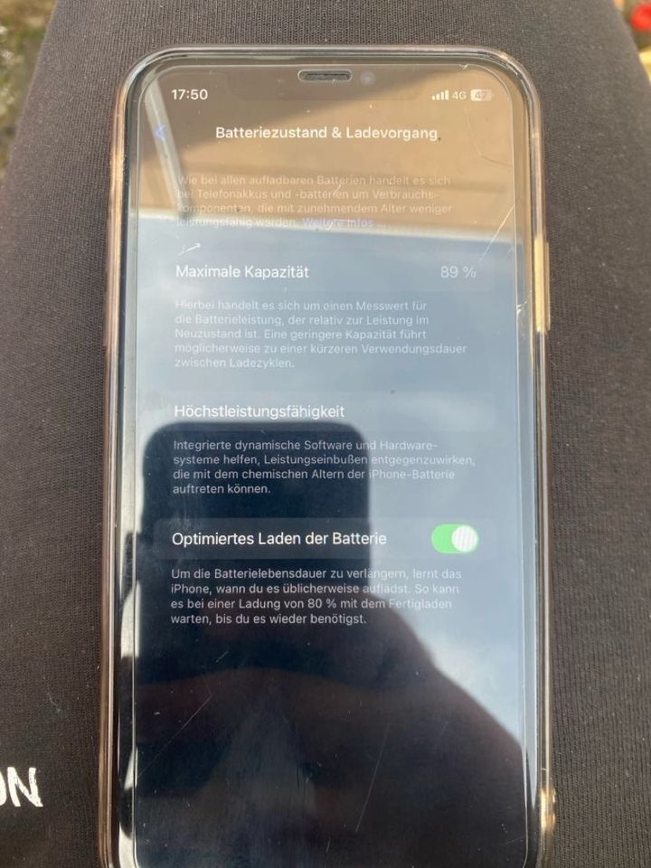 iPhone 11 64 gb in Offenbach