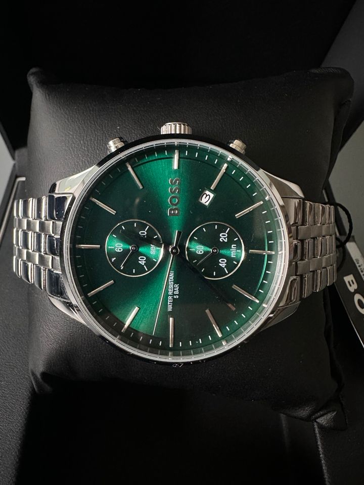 Hugo Boss Uhr Neu Herrenuhr Grün Watch Armbanduhr Chronograph in Essen