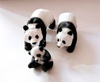 Schleich Pandafamilie 2 große Pandas und ein Kleines Nordrhein-Westfalen - Ratingen Vorschau