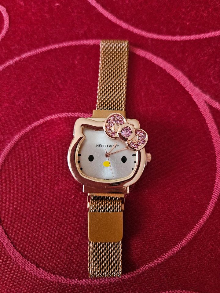 Hello Kitty Damen Armband Uhr in Rose Gold in Herne