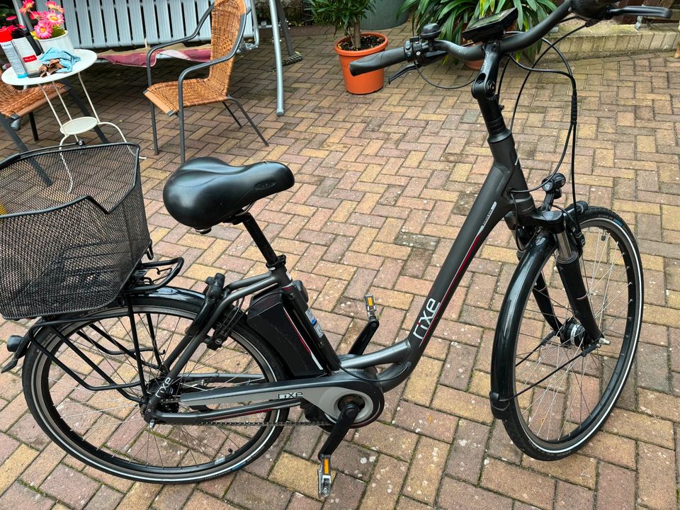 28er Rixe "Bordeaux 18R HS" Damen-Pedelec-Fahrrad E-Bike in Deetz