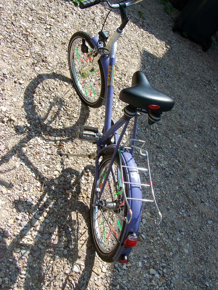 Kinderfahrrad 20 Zoll mit neuen Reifen Guard, Led Licht uvm. in Gehofen