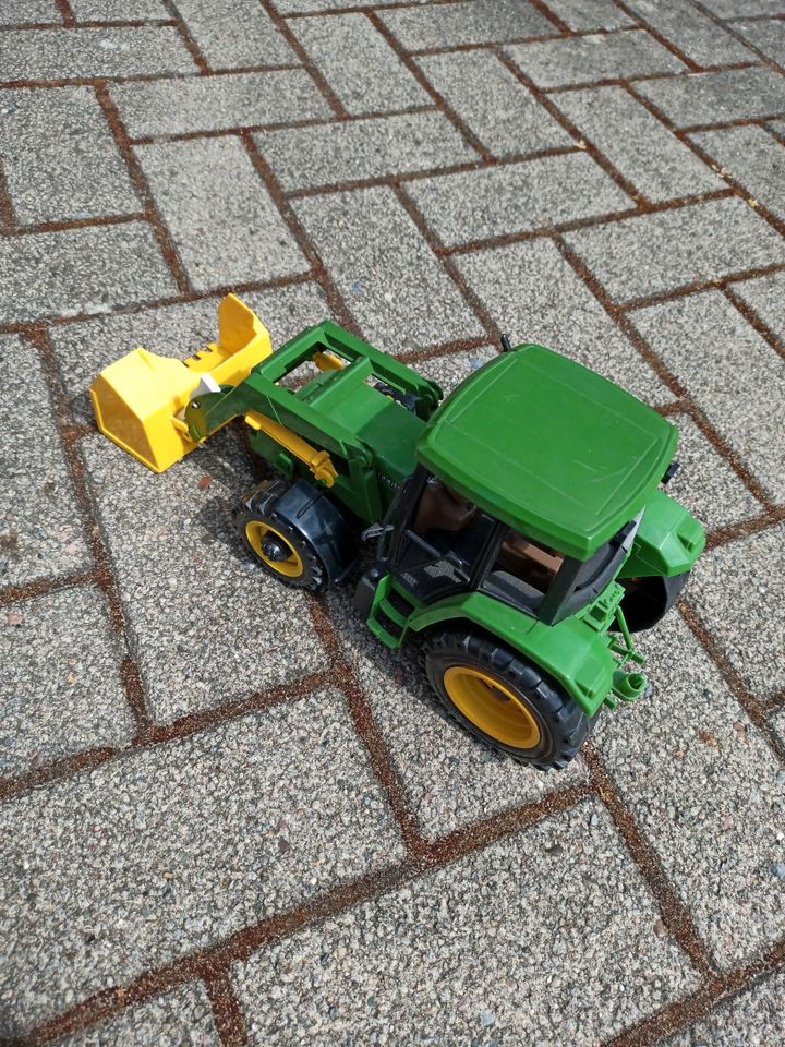 John Deere 6400 Frontlader in Hannover