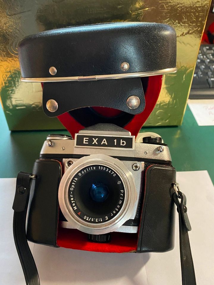Alte Kamera EXA 1 b in Borken