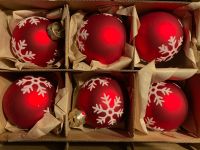 6 Christbaumkugeln, Glas, rot matt mit Schneeflocken Nordrhein-Westfalen - Siegburg Vorschau