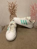Damen Adidas Schuhe in gr. 40 Bayern - Neumarkt i.d.OPf. Vorschau