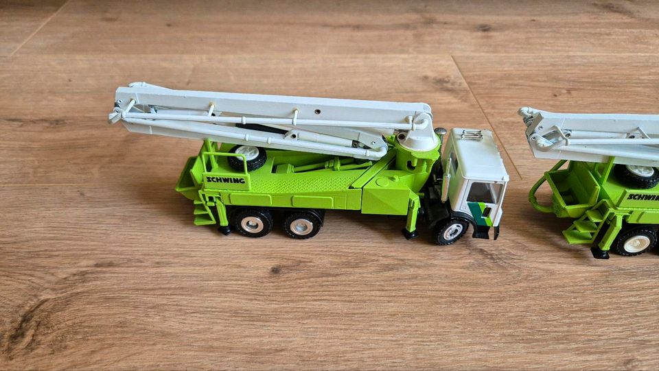 Conrad Schwing Betonpumpe Set Mack Mercedes Benz SK 1:50 LKW in Hannover